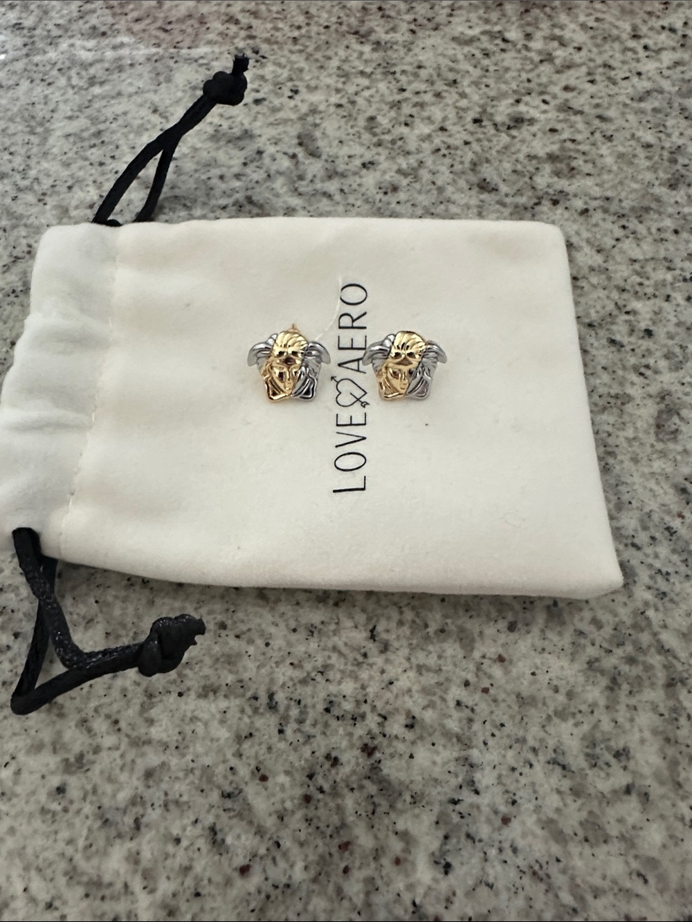 EUC Versace like Two-Tone Lion Head earrings- Gold & Silver